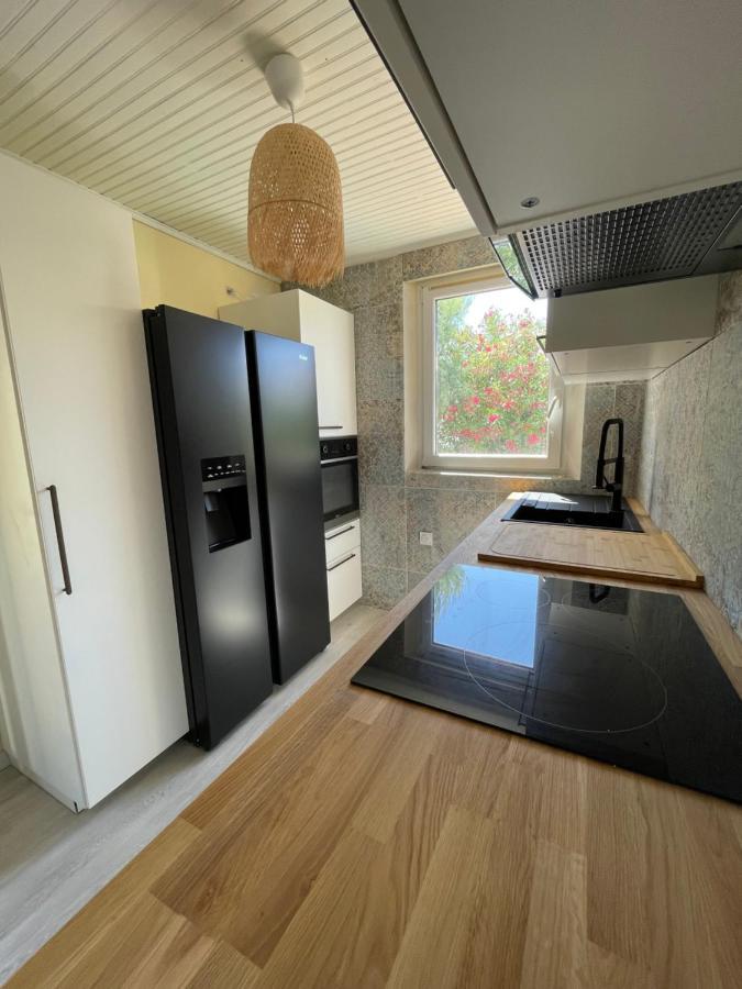 Villa Lcsm Et Studio Фронтинян Екстериор снимка