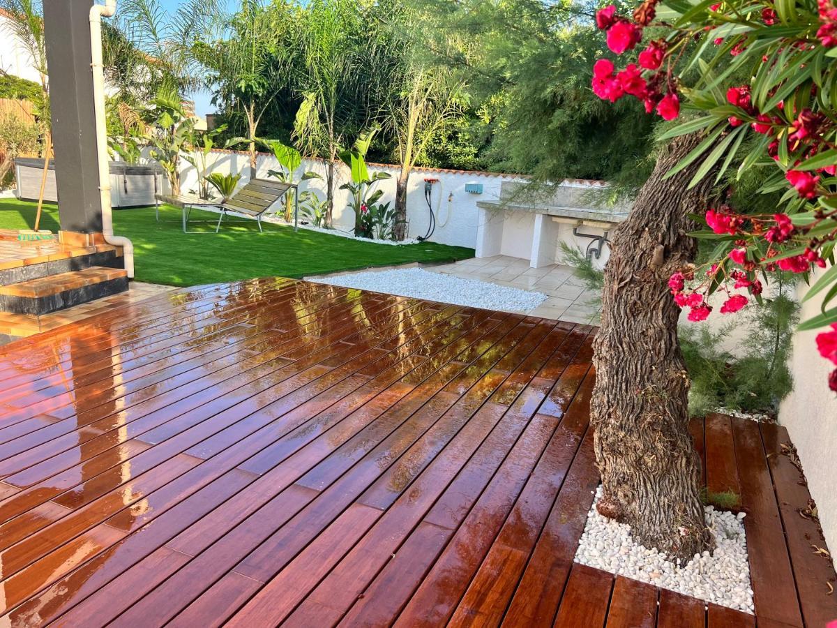 Villa Lcsm Et Studio Фронтинян Екстериор снимка