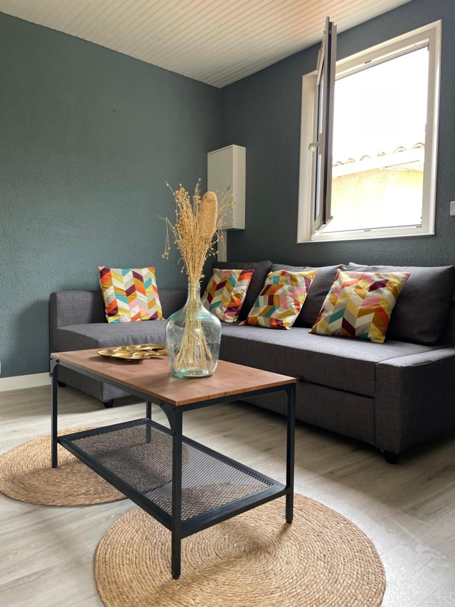 Villa Lcsm Et Studio Фронтинян Екстериор снимка