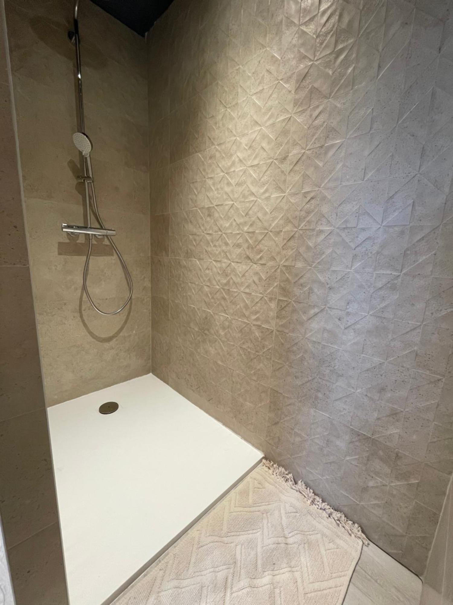 Villa Lcsm Et Studio Фронтинян Екстериор снимка